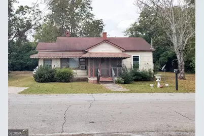 219 Cypress Street, Sandersville, GA 31082 - Photo 2