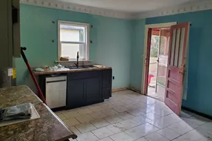 219 Cypress St, Sandersville, GA 31082 - Photo 8