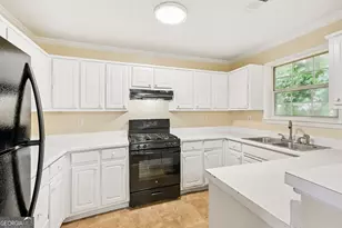 3505 Sweetgum Ln, Decatur, GA 30032 - Photo 16