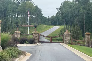 109 Falls Ln, Milledgeville, GA 31061 - Photo 2