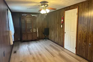 1006 Wares Cross Rd, Lagrange, GA 30240 - Photo 16