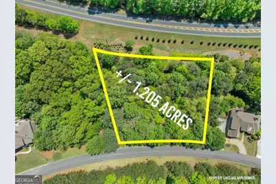 3524 Lake Ridge Drive, Gainesville, GA 30506 - Photo 2