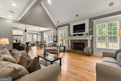 534 Deer Lake Drive, Griffin, GA 30224 - Photo 8