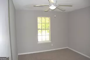 4952 Isle Royal Ct, Stone Mountain, GA 30088 - Photo 8