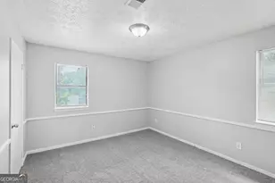 3585 Royal Ct, Snellville, GA 30039 - Photo 18