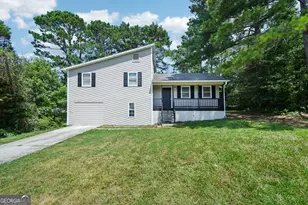 3585 Royal Ct, Snellville, GA 30039 - Photo 2