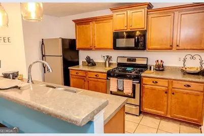 1077 Mansfield Court, Norcross, GA 30093 - Photo 8