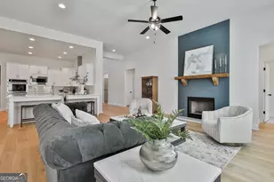 438 Fox Hall Crossing W, Senoia, GA 30276 - Photo 18