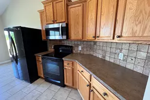 106 Christopher Dr, Byron, GA 31008 - Photo 16