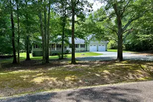 151 Evergreen Ln, Hartwell, GA 30643 - Photo 2