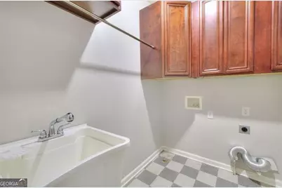 8355 Ainsworth Drive, Cumming, GA 30041 - Photo 36