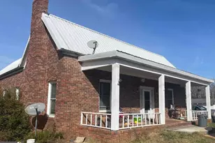 104 Powers Rd, Lavonia, GA 30553 - Photo 1