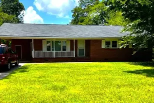 617 Park Ave, Fort Valley, GA 31030 - Photo 1