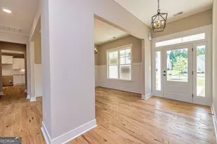 65 Oakhurst Trail, Sharpsburg, GA 30277 - Photo 2