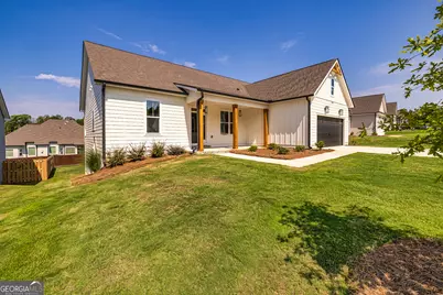 69 Oakhurst Trail, Sharpsburg, GA 30277 - Photo 2