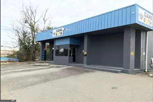 111 S Central St, Swainsboro, GA 30401 - Photo 1