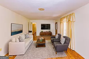 313 Johnston Dr, Thomaston, GA 30286 - Photo 4