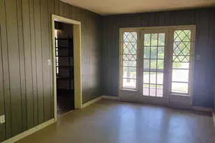 346 Oliver St, Elberton, GA 30635 - Photo 14