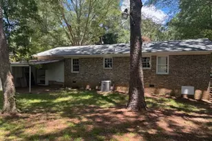 413 Shamrock Dr, Monroe, GA 30655 - Photo 2