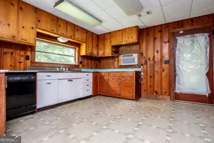 100 Redwine Dr, Newnan, GA 30263 - Photo 32