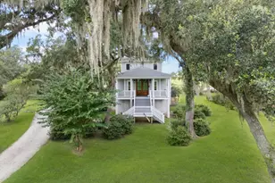 3217 Coopers Point Dr NE, Townsend, GA 31331 - Photo 2