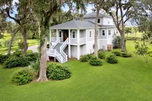 3217 Coopers Point Dr NE, Townsend, GA 31331 - Photo 1