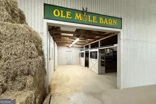 8272 Old Zebulon Rd, Molena, GA 30258 - Photo 36