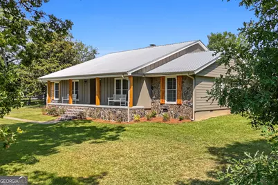 8272 Old Zebulon Road, Molena, GA 30258 - Photo 1