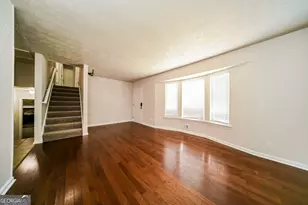 5338 Olde St, Stone Mountain, GA 30088 - Photo 4