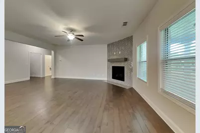 1609 Kamp Springs Avenue, Lawrenceville, GA 30045 - Photo 2