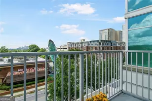 250 Pharr Rd, Atlanta, GA 30305 - Photo 14