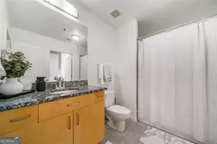 250 Pharr Rd, Atlanta, GA 30305 - Photo 18