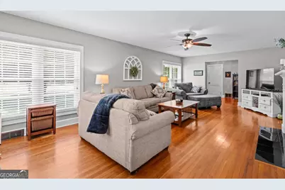 310 W College Street, Bowdon, GA 30108 - Photo 8