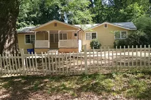 5135 Hilltop Dr, Union City, GA 30291 - Photo 1