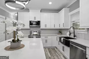 653 Seiler Ave, Savannah, GA 31401 - Photo 18