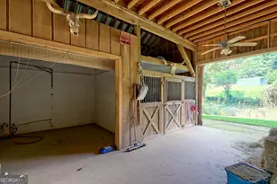 7118 Old 441 S, Lakemont, GA 30552 - Photo 92