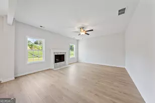 105 Beaver Crk Wy, Lagrange, GA 30241 - Photo 6