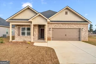 100 Early Dr, Byron, GA 31008 - Photo 2