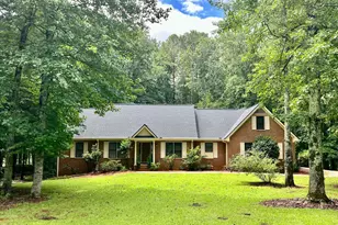 100 Queens Gate, Fayetteville, GA 30215 - Photo 2