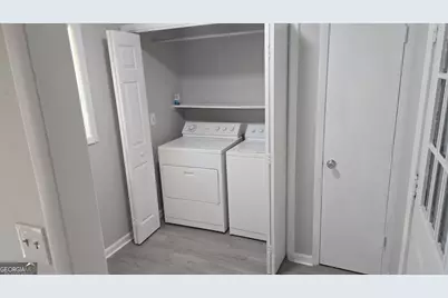 907 Strawberry Court, Ellenwood, GA 30294 - Photo 32