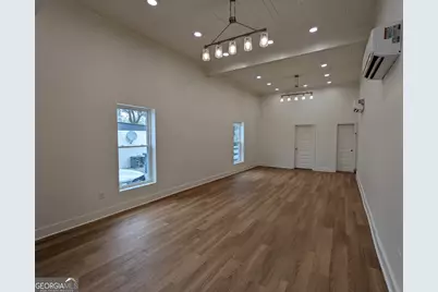 28 S Zetterower Avenue, Statesboro, GA 30458 - Photo 8