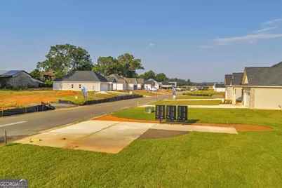 208 Eric Court, Byron, GA 31008 - Photo 34