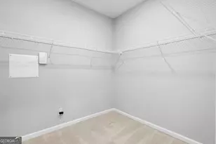 1055 Johnsons Grove, Atlanta, GA 30318 - Photo 32