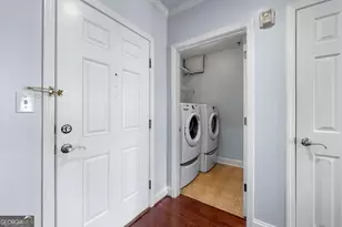 50 Biscayne Dr NW, Atlanta, GA 30309 - Photo 32