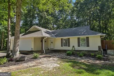 634 Knollwood Circle SE, Conyers, GA 30094 - Photo 2