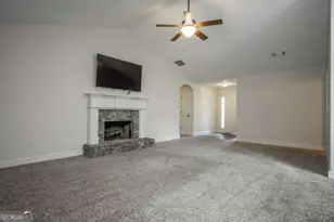 139 Goldshore Wy, Statham, GA 30666 - Photo 4