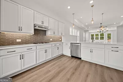 158 Catalina Court, Newnan, GA 30263 - Photo 2