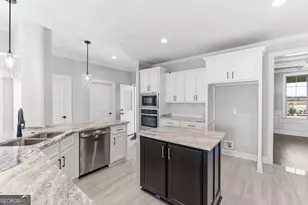 108 Pridgen Pass, Perry, GA 31069 - Photo 4