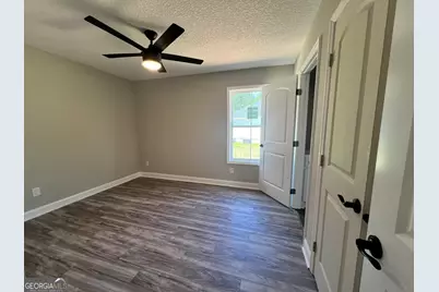 556 Caleb Circle, Jesup, GA 31545 - Photo 14