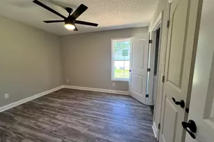 556 Caleb Cir, Jesup, GA 31545 - Photo 14